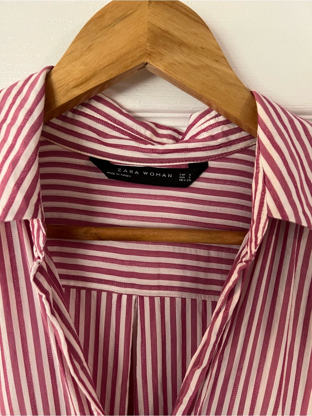 Zara Red and White Striped Button-Down Blouse - Picture 6 of 6